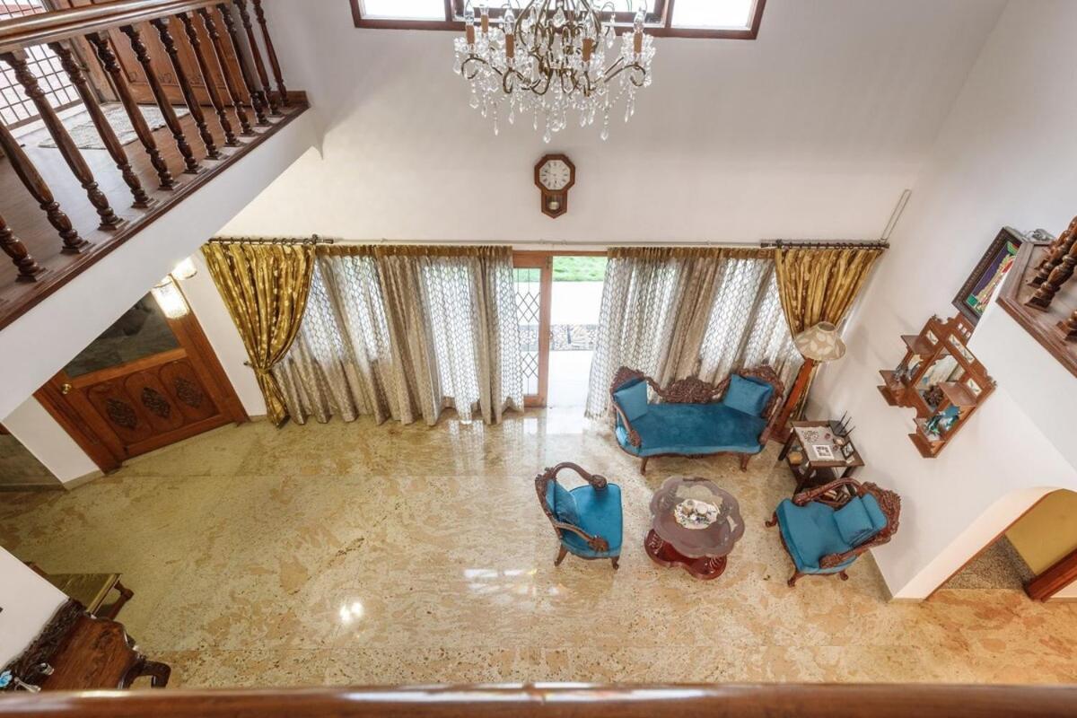 Westside Bungalow By Jadecaps Nr Wtc Rajajinagar Villa Bangalore Exterior photo
