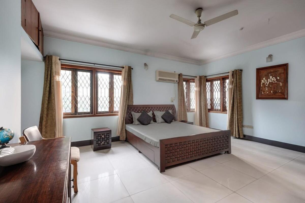 Westside Bungalow By Jadecaps Nr Wtc Rajajinagar Villa Bangalore Exterior photo